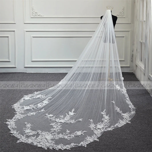 1 Tier Soft Tulle Scalloped Lace Pearls 3D Floral Petals Bridal Veils